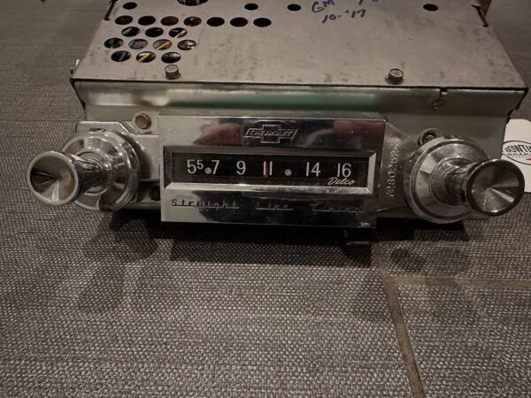 1961-62 Chevy Passenger Car Factory AM Radio