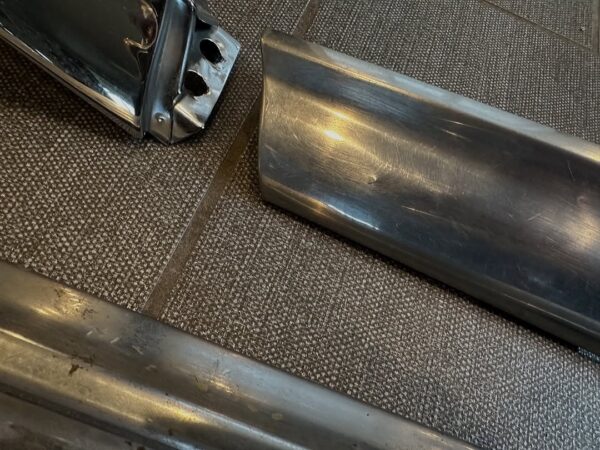 bowties_northwest-r%e2%a4%93download-4-15 1957 Chevy Bel Air 2-Door Hardtop / Convertible Upper and Rear Quarter Panel Moldings – Original GM