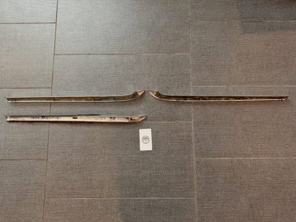 1959 Chevy Impala Eyebrow Moldings – Upper & Passenger Lower (NOS GM)