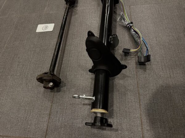 r07qxo-r%e2%a4%93download 1963–1964 Chevy Impala Tilt Column – Original GM Restored