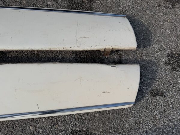 1959-1960 Chevy Impala Turnpike Cruiser Skirts – OEM Original | Complete Set | Driver Condition