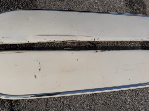 1959-1960 Chevy Impala Turnpike Cruiser Skirts – OEM Original | Complete Set | Driver Condition