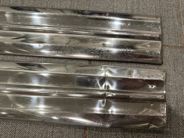 1959 Chevy Impala Front Fender Side Trim – OEM Original